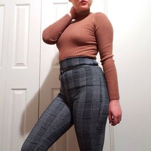 Shein pants (leggings) size 4.